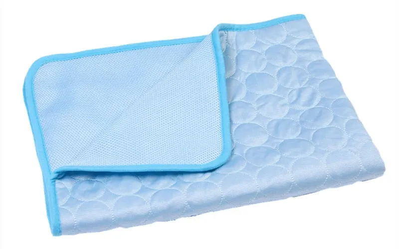 Instant RELEIF cooling mat for pets